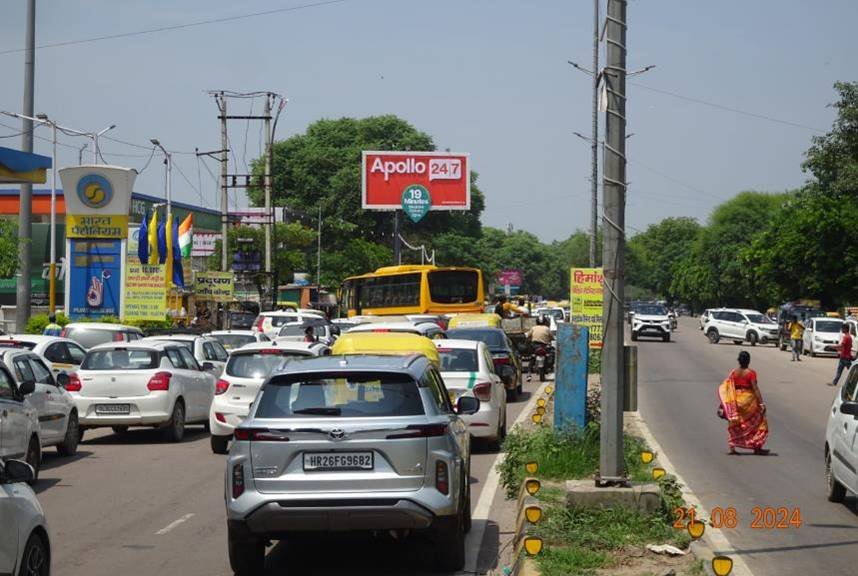 Billboard Advertising in Outside Paras Hospital, Gurugram - Gurugram