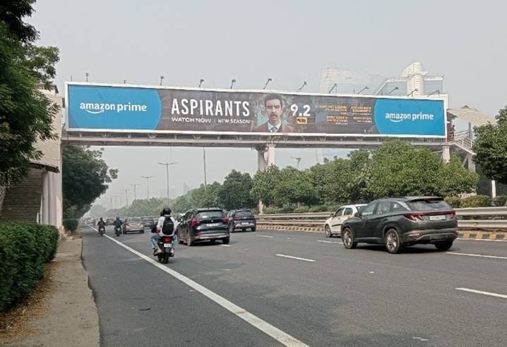 Top highway Hoarding Advertising Companies in Noida offering high-impact outdoor ads, expert execution, and end-to-end campaign management.