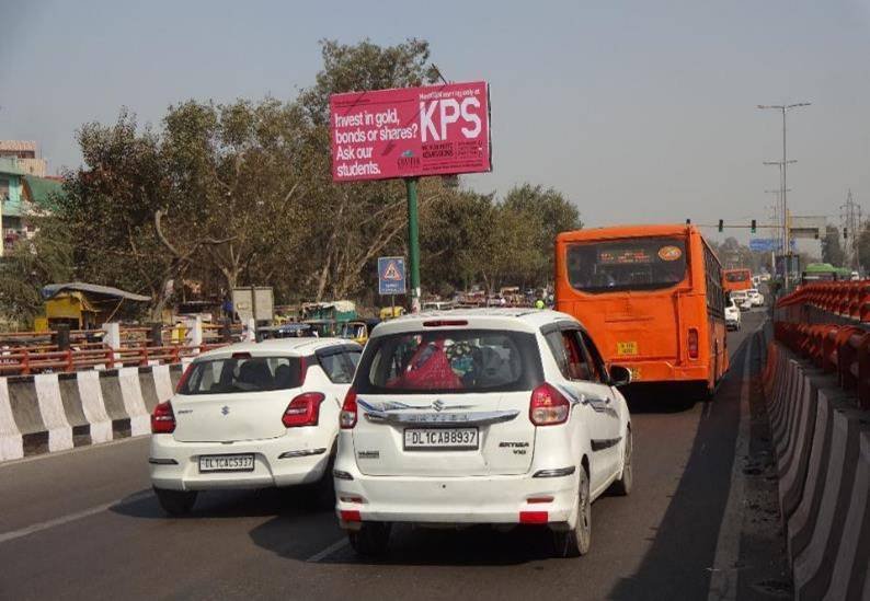 Unipole Advertising in Nand Nagri Ghaziabad Delhi - Delhi