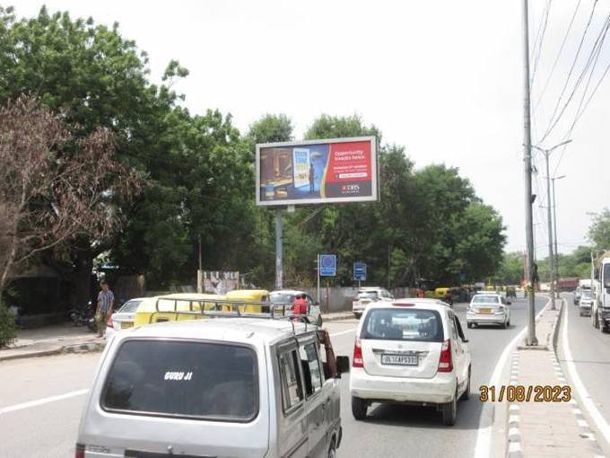 Unipole Advertising in Vasant Kunj - Delhi