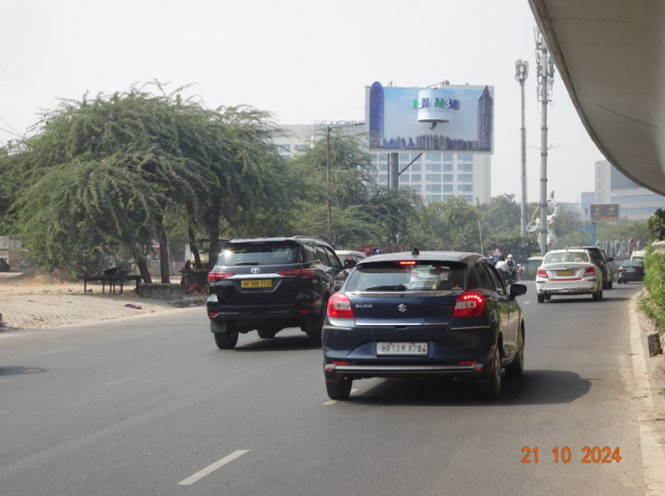 Unipole branding in Aya Nagar Border gurugram - Gurugram