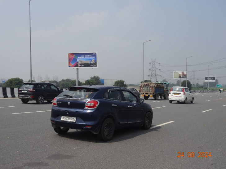 Hoarding advertising companies in Faridabad offer strategic outdoor ads at prime spots to boost brand visibility and audience reach.