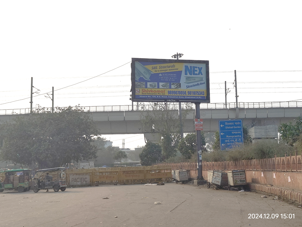 Unipole marketing in ghaziabad - Ghaziabad