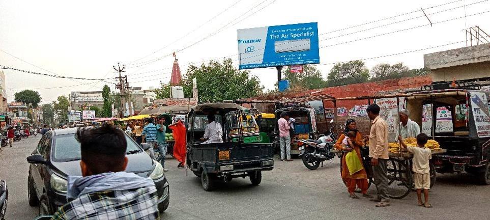 Unipole Advertising in Near Moti Nagar Delhi - Haryana