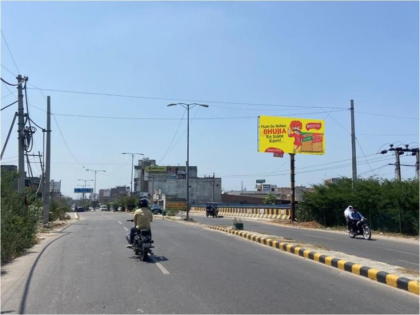 Hoarding Advertising in Sector 12 Road - Haryana