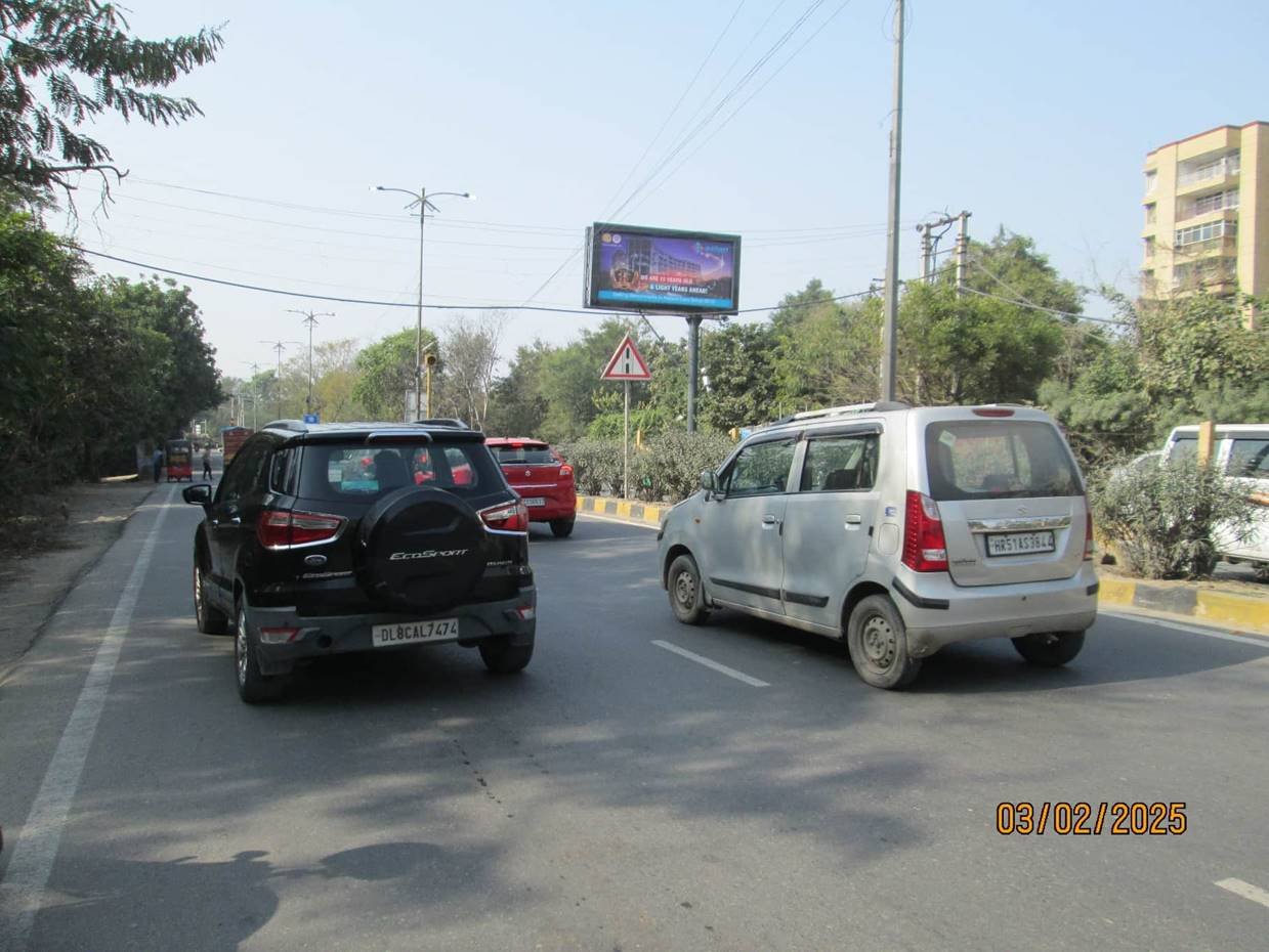 Digital Billboards nr SURAJKUND ROAD faridabad - Faridabad