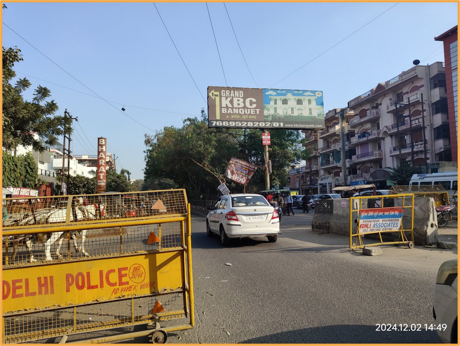 Unipole Branding nr Dilshad Garden To Surya Nagar ghaziabad - Ghaziabad