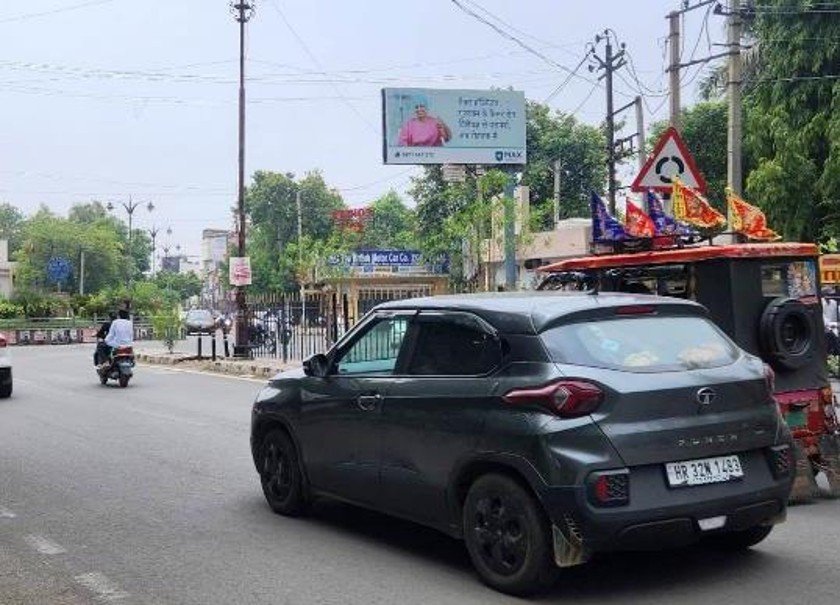 unipole advertising in Mansarovar Park haryana - Haryana