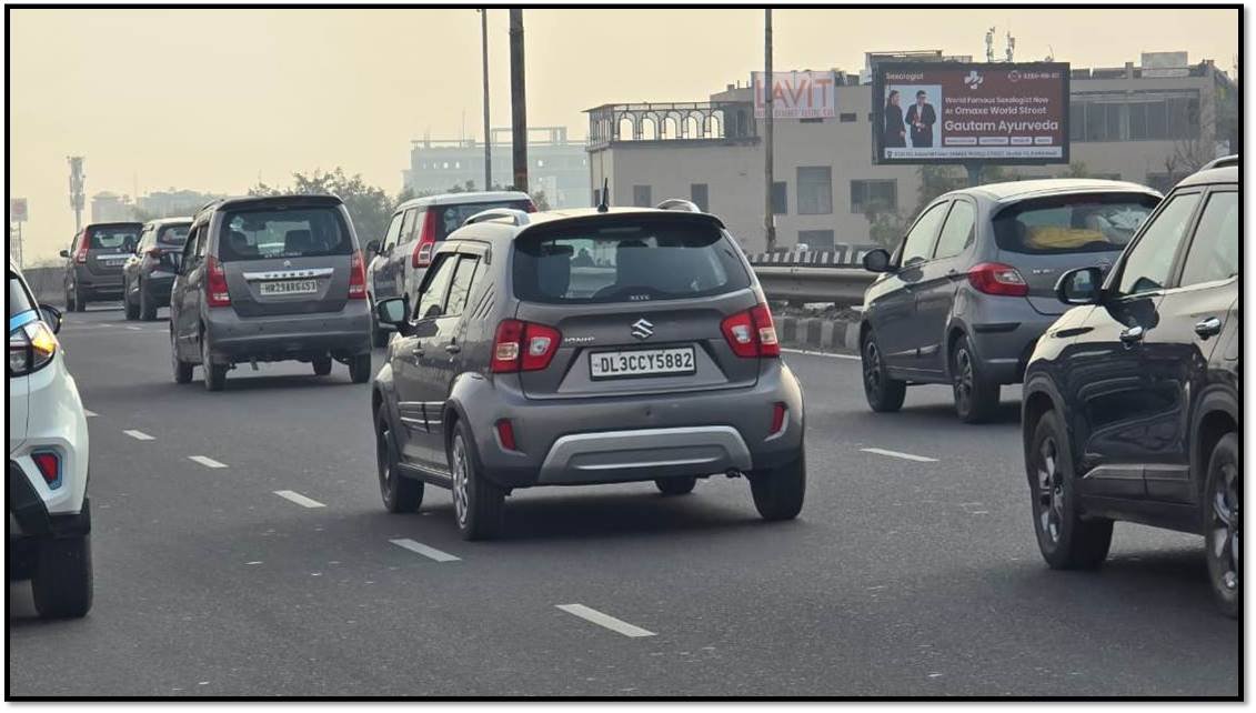 Unipole Advertising in MAIN MATHURA ROAD TOWARDS DELHI, Faridabad - Faridabad