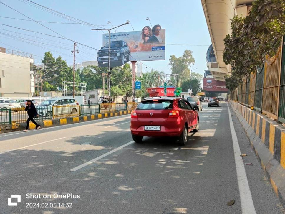 Hoarding Advertising in Sector 3/16 - Noida