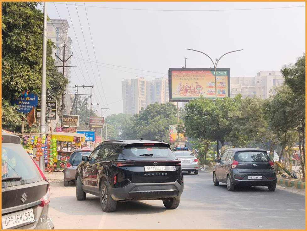 Ghaziabad, a rapidly Hoarding advertising companies in Ghaziabad specialize in placing large-format hoardings in high-visibility areas like Indirapuram, Raj Nagar, Vaishali, and NH-24.city in NCR, offers exceptional opportunities for billboard advertising. Local businesses and national brands are increasingly relying on billboard advertising companies in Ghaziabad to create high-visibility campaigns