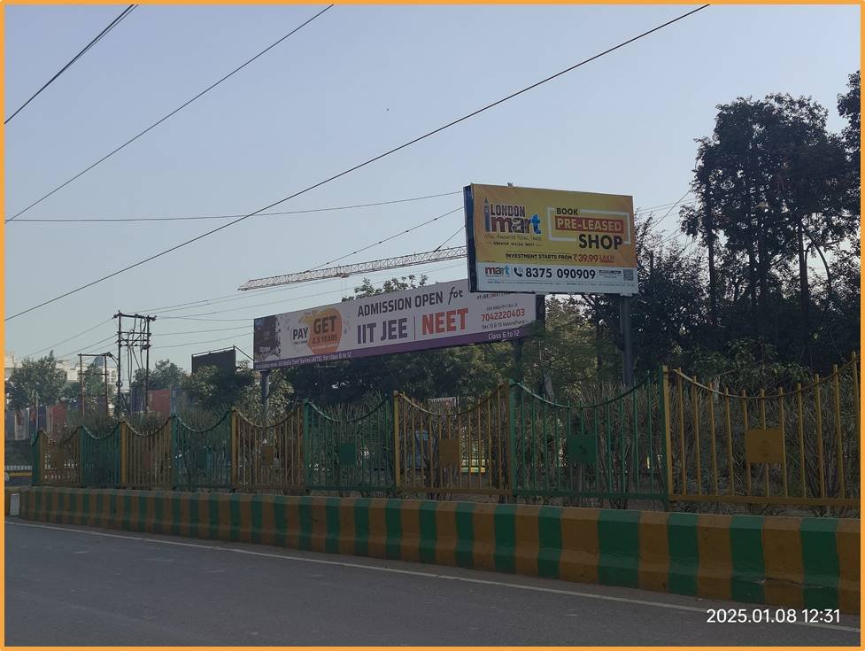 Unipoles at Vaishali (Atal Chowk) Ghaziabad - Ghaziabad