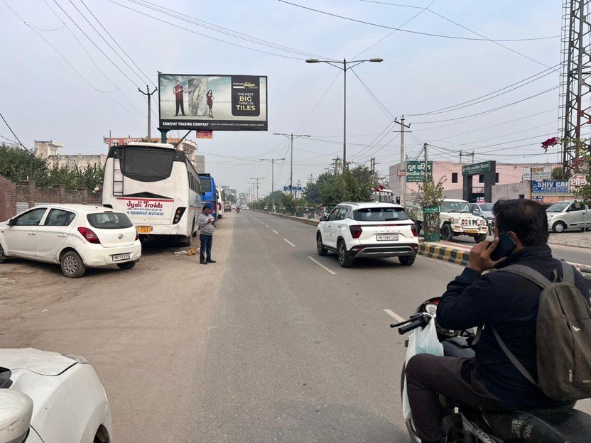 unipole branding in ITI CHOWK haryana - Haryana