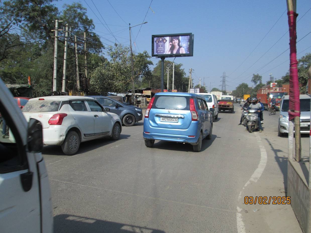 Billboard Advertising towards Hardware Chowk - Faridabad