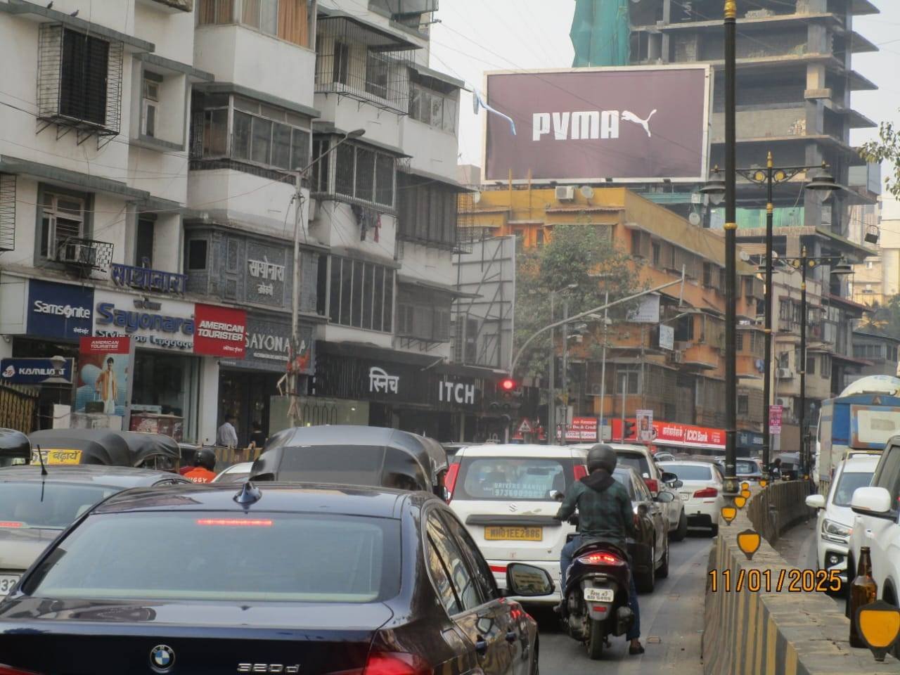 Unipole advertising in Bandra Linking Road mumbai - Mumbai