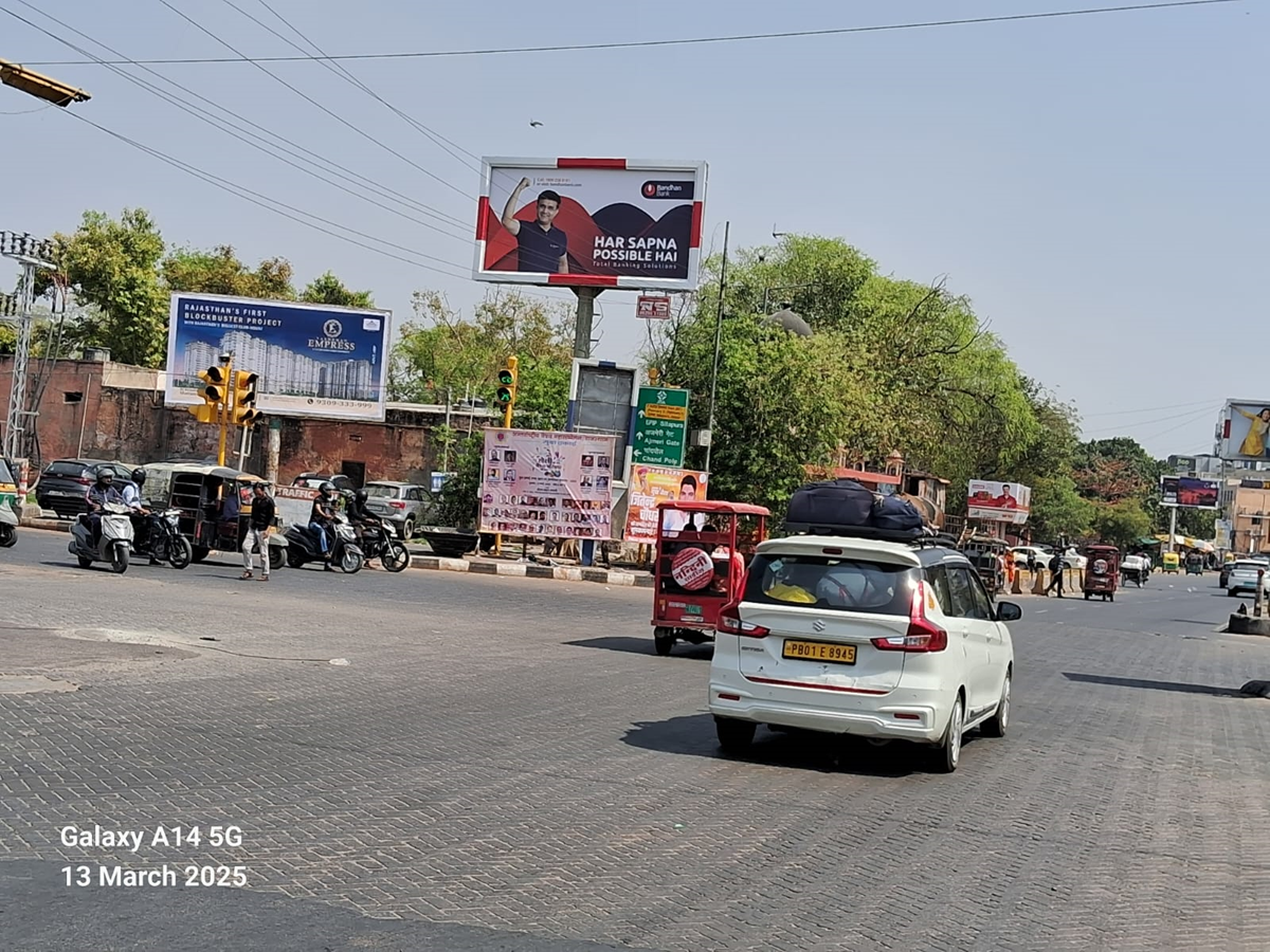 unipole branding in M. I. Road rajasthan - Rajasthan