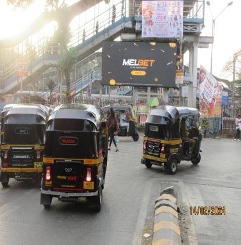 Hoarding Advertising in Vile Parle Station - Mumbai
