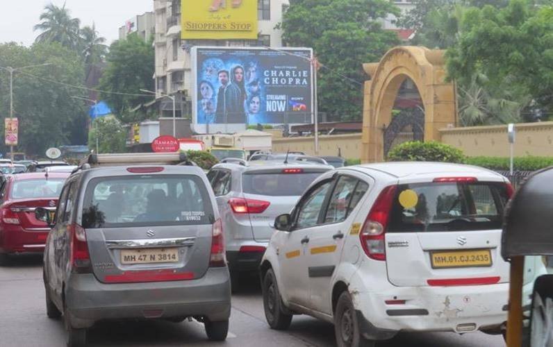 Unipole branding in Andheri mumbai - Mumbai