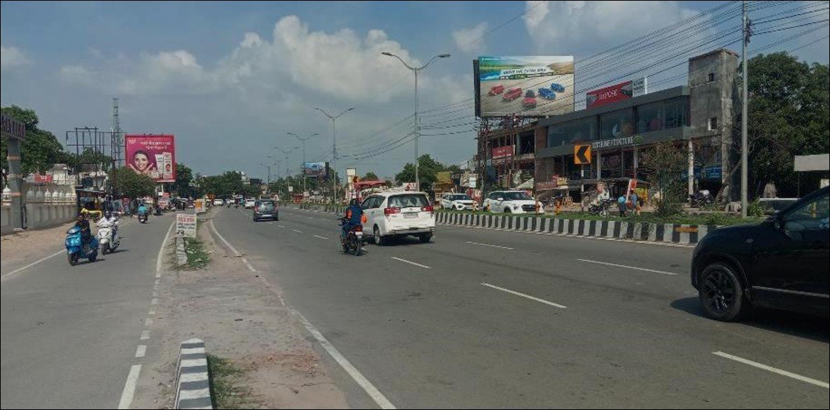 Highway Hoarding at Eldeco city lucknow - Lucknow