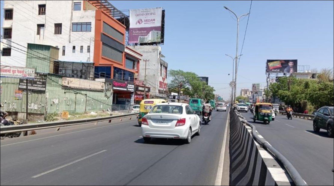 Highway Hoarding nr Polytechnic Lucknow - Lucknow