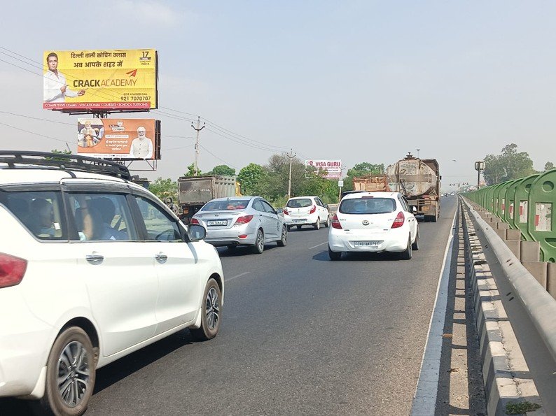 Hoarding advertising in Kharar punjab - Punjab