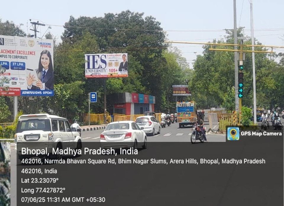 Pole Kiosk Advertising in VYAPAM SQUARE Bhopal - Bhopal