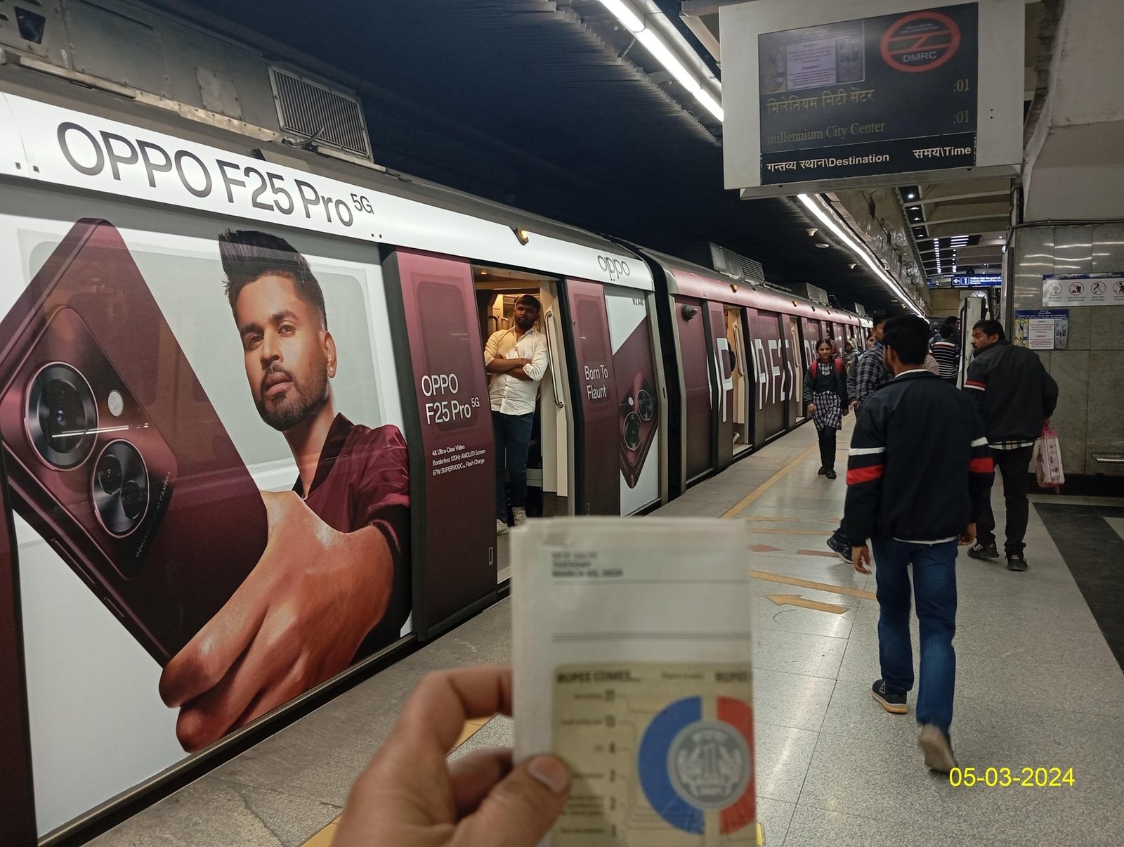 Metro Advertising Company in Indraprastha, Delhi - 