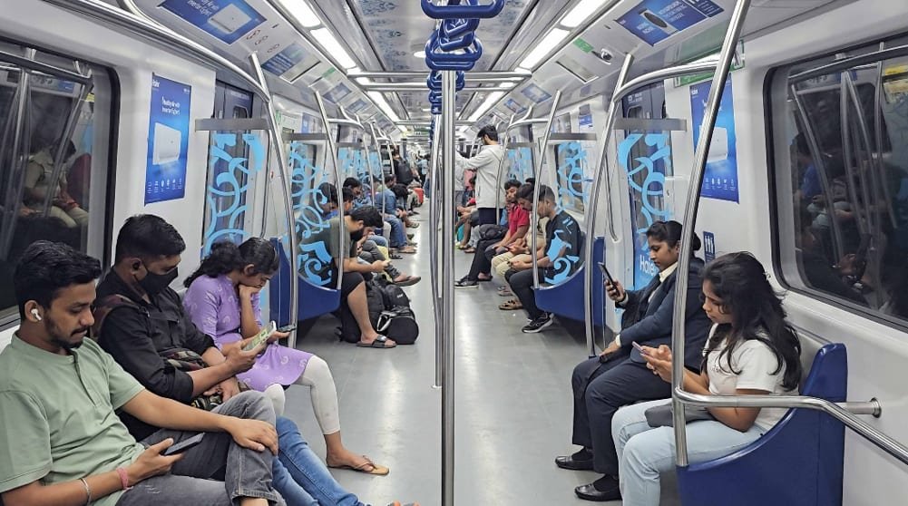 Metro Advertising Company in Noida Sector 59, UP - 