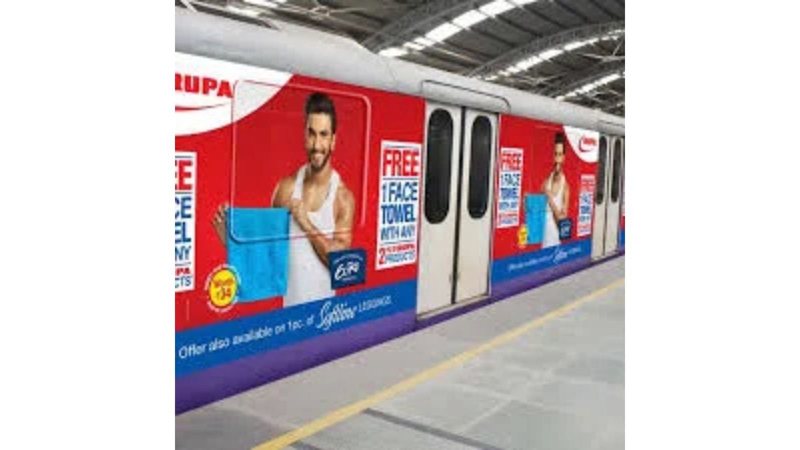 Metro advertising in Vidhan Bhavan Mumbai - 