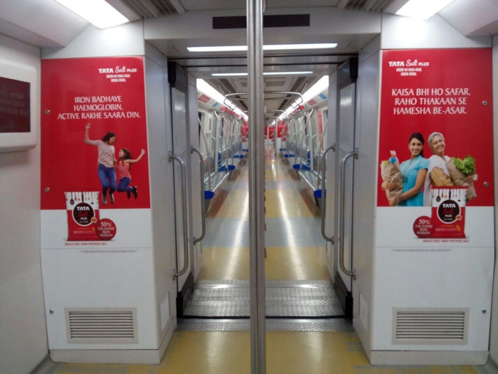 Metro door advertising in Asalpha, Mumbai - 
