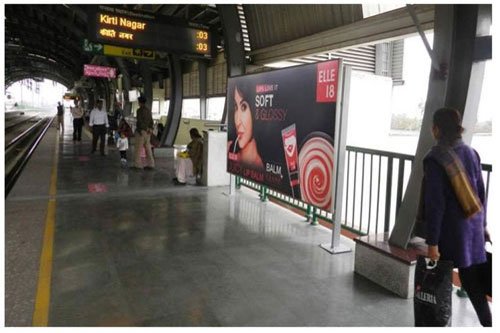 Metro Station Panel Advertising in Mansarovar Metro Station, RJ - 