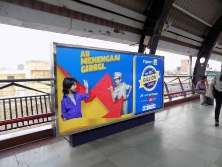 Metro Station Panel Advertising in Noida Sector 83, UP - 