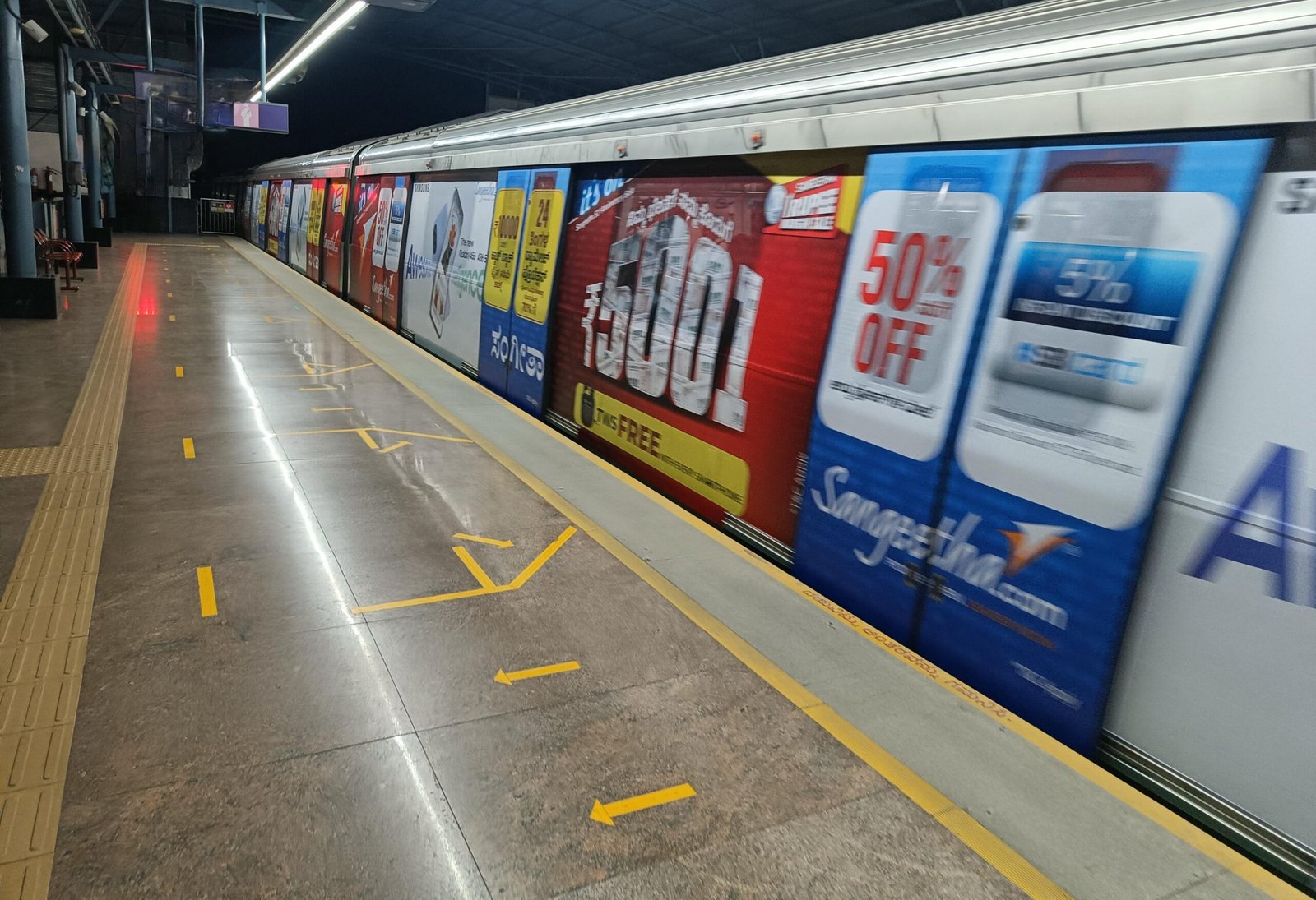 Metro Advertising Company in Punjabi Bagh West, Delhi - 